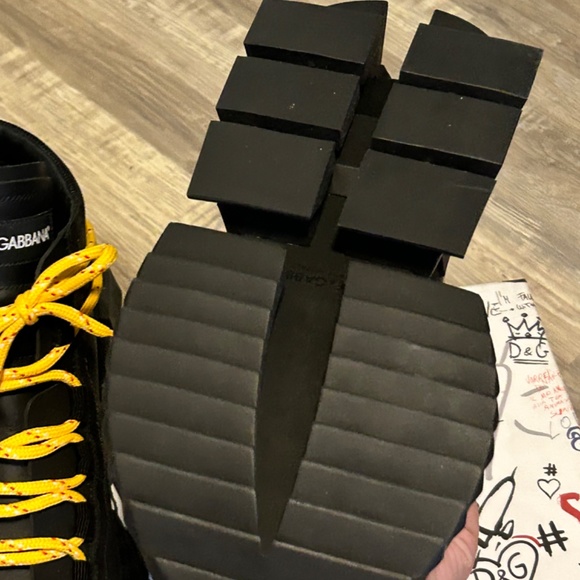 Dolce and Gabbana sneakers - Picture 11 of 16